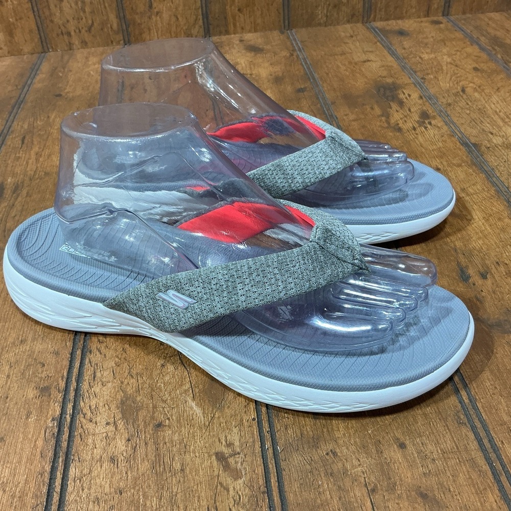 Skechers Womens Goga Max Gen 5 Gray Pink Foam Sandals Comfort Slides Size 10